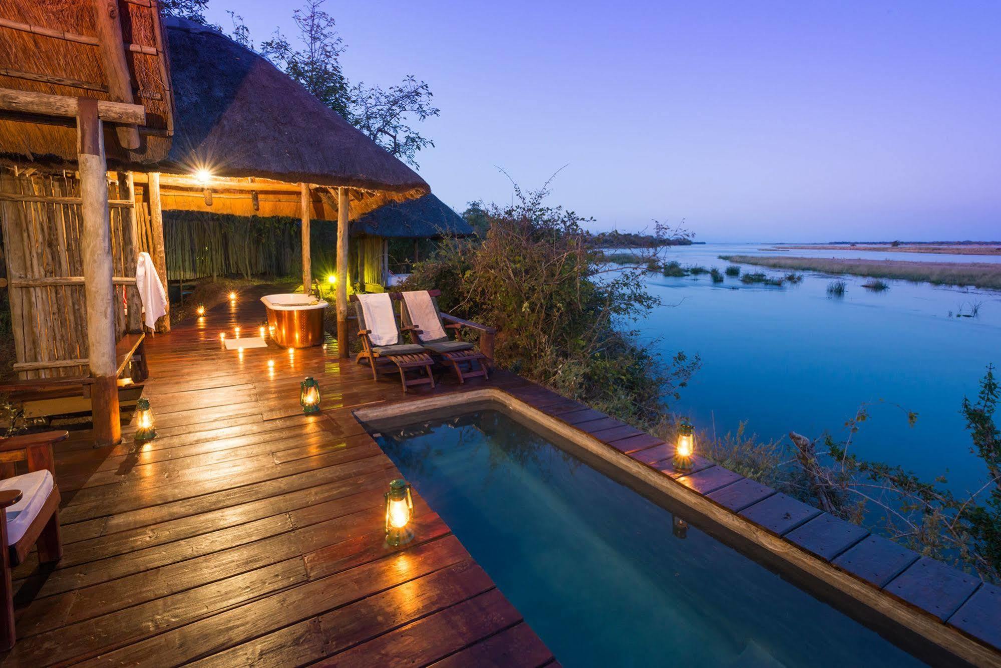 Royal Zambezi Lodge Mafuta Eksteriør bilde